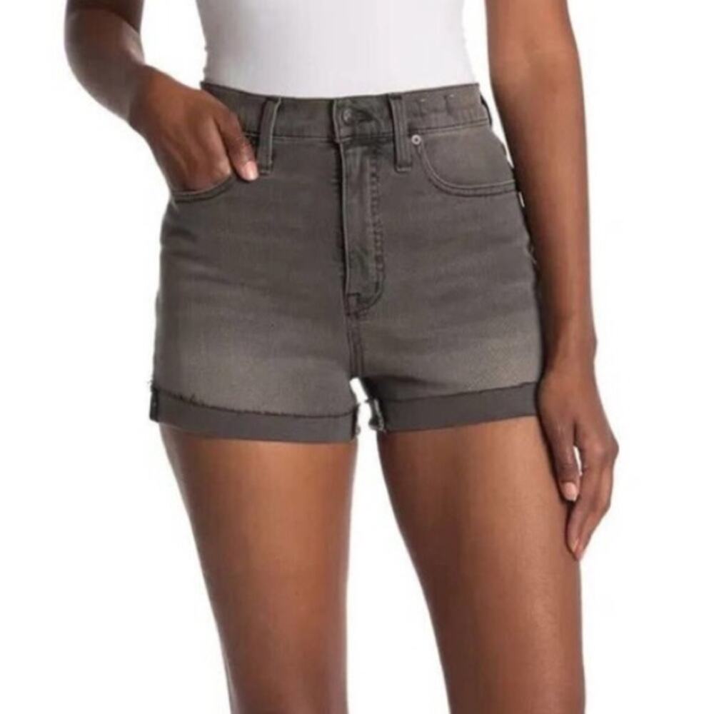 Madewell High Rise Cuffed Denim Shorts Gray Slater Wash M5774 Women's Size 29